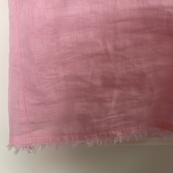 Woman’s Dress - Picture 4 of 4